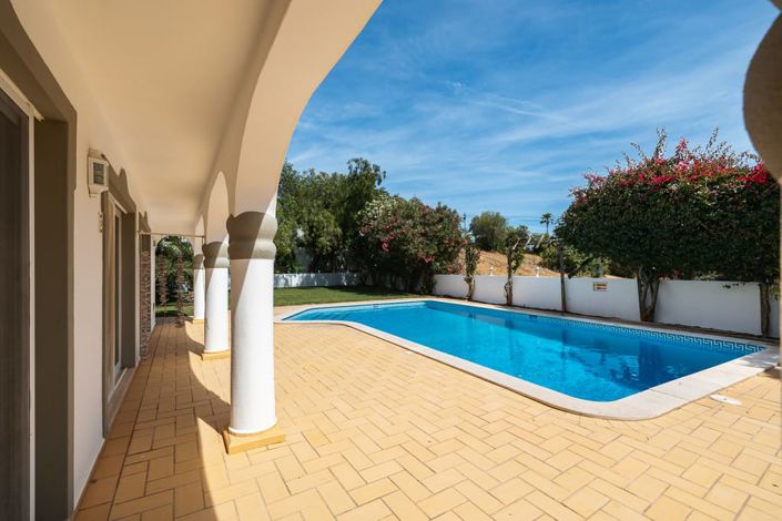 Image No.8-6 Bed Villa for sale