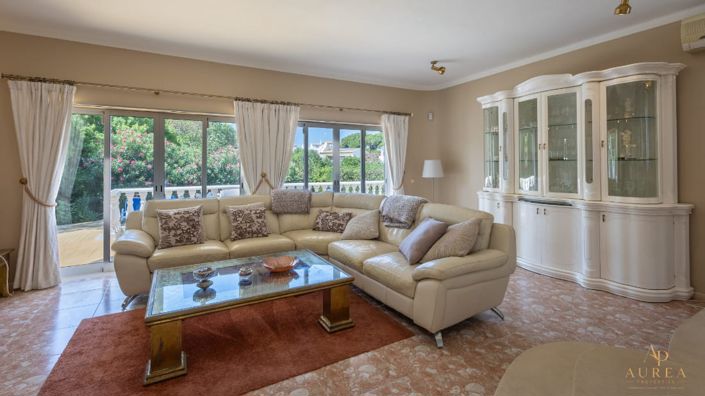 Image No.12-3 Bed Villa for sale