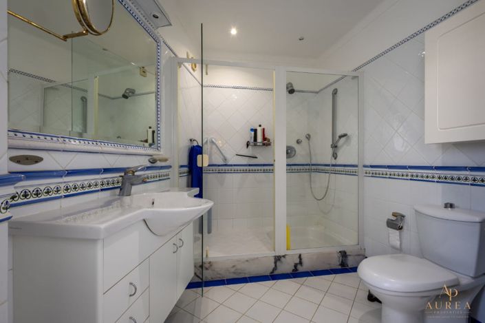 Image No.25-3 Bed Villa for sale