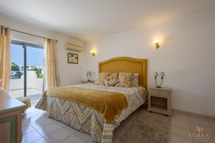 Image No.28-3 Bed Villa for sale