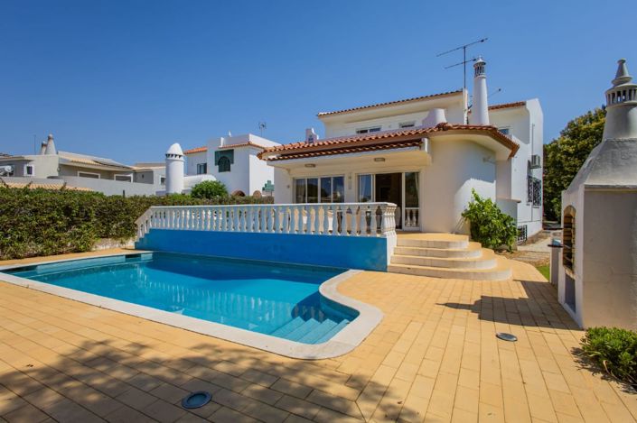 Image No.3-3 Bed Villa for sale