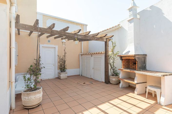 Image No.6-3 Bed Villa for sale