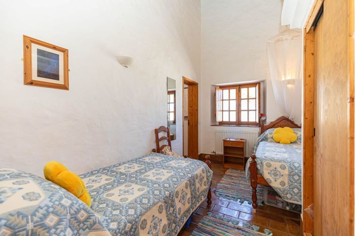 Image No.23-4 Bed Villa for sale