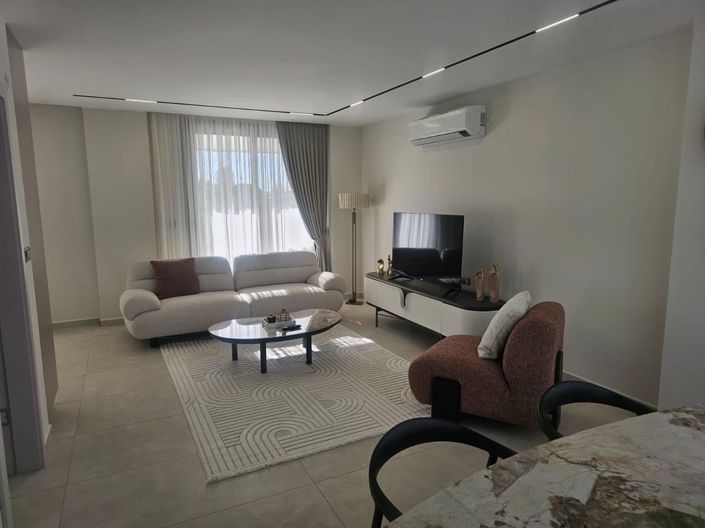 Image No.8-3 Bed Villa for sale