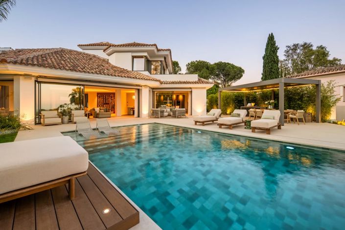 Image No.38-6 Bed Villa for sale