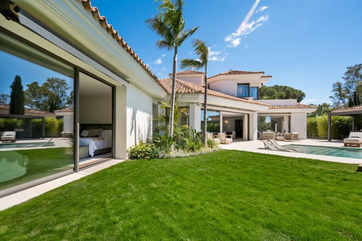Image No.7-6 Bed Villa for sale