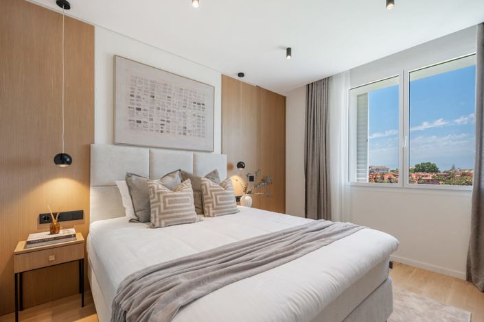 Image No.17-3 Bed Apartment for sale