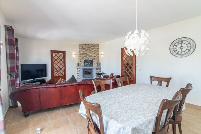 Image No.15-5 Bed Villa for sale