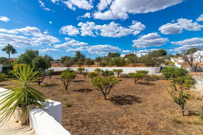 Image No.5-5 Bed Villa for sale