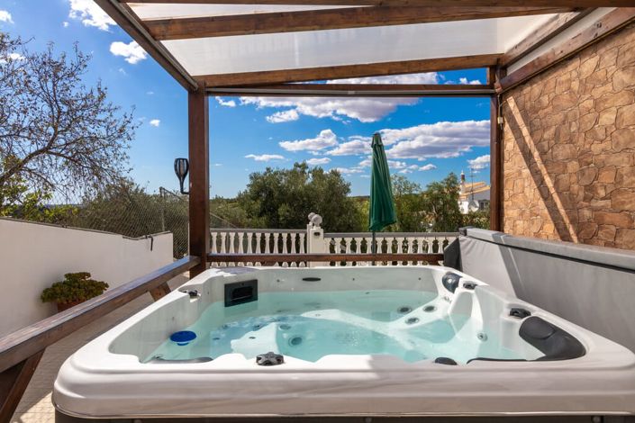 Image No.8-5 Bed Villa for sale