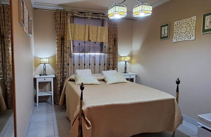 Image No.11-6 Bed Villa for sale