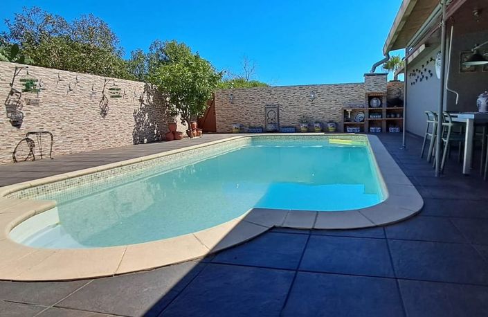 Image No.3-6 Bed Villa for sale