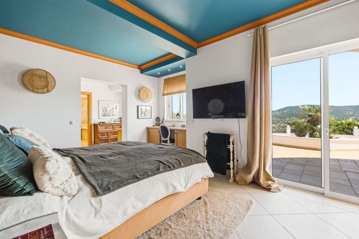 Image No.17-4 Bed Villa for sale