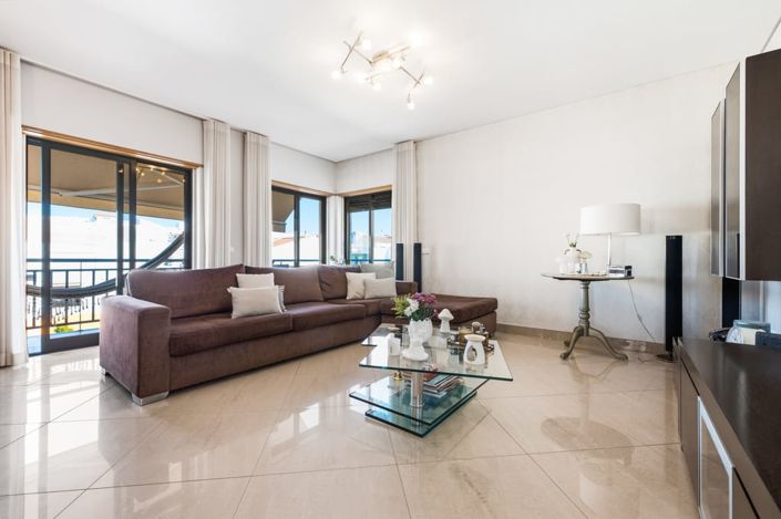 Image No.6-3 Bed Apartment for sale