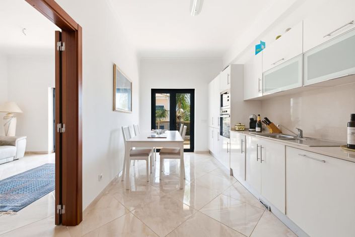 Image No.16-3 Bed Apartment for sale