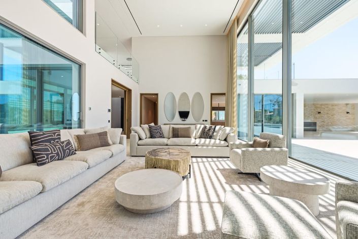 Image No.9-6 Bed Villa for sale