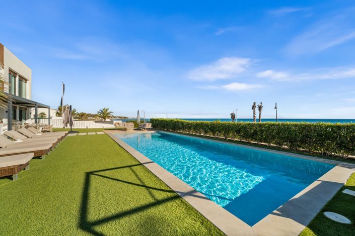 Image No.4-5 Bed Villa for sale