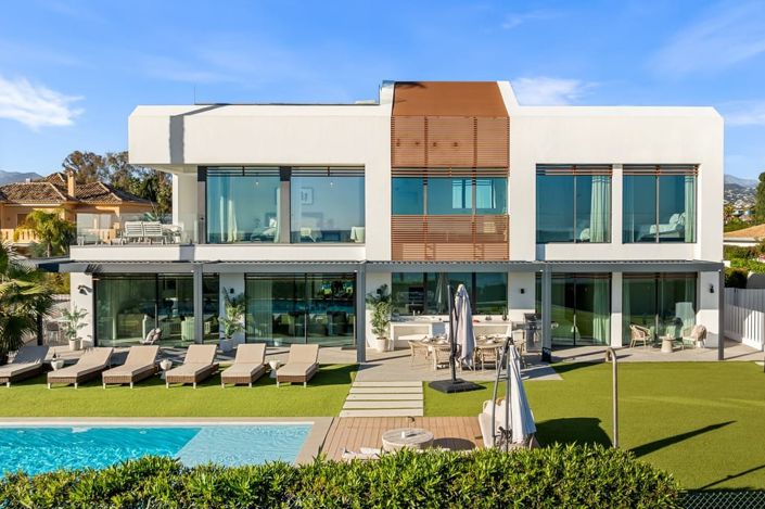 Image No.5-5 Bed Villa for sale