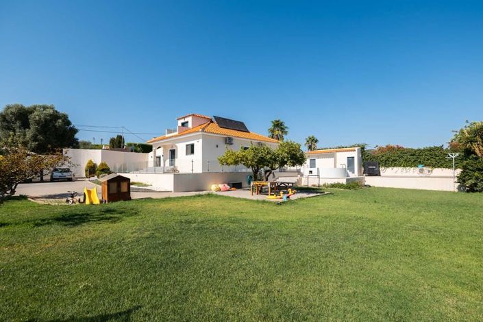 Image No.8-Villa de 4 chambres à vendre à Santa Bárbara de Nexe