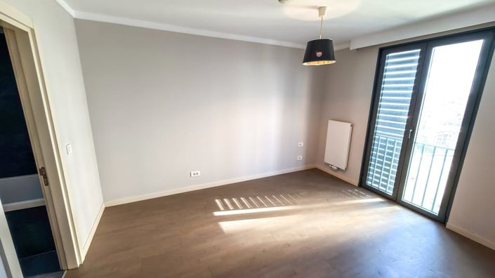 Image No.21-2 Bed Apartment for sale