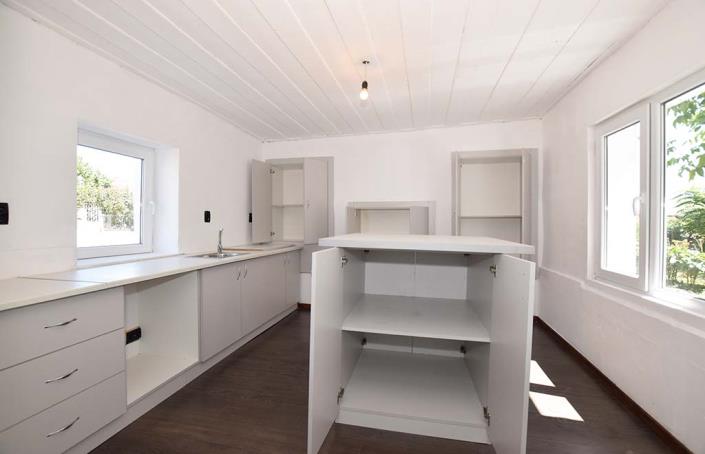 Image No.14-4 Bed House for sale