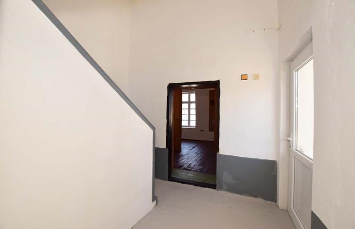 Image No.30-4 Bed House for sale