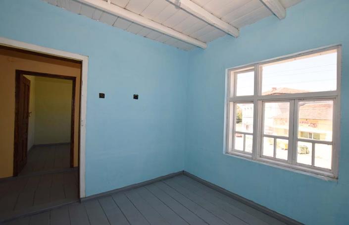 Image No.54-4 Bed House for sale