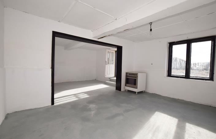 Image No.12-2 Bed House for sale