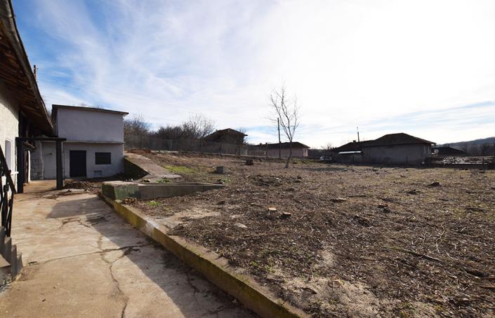 Image No.15-2 Bed House for sale