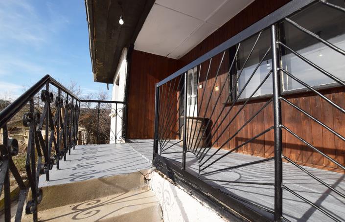 Image No.17-2 Bed House for sale