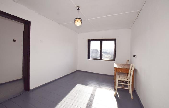 Image No.27-2 Bed House for sale