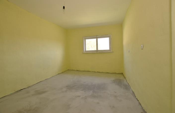 Image No.30-3 Bed House for sale