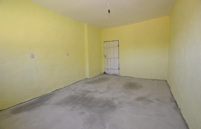 Image No.31-3 Bed House for sale