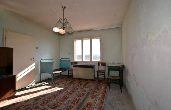 Image No.21-3 Bed House for sale