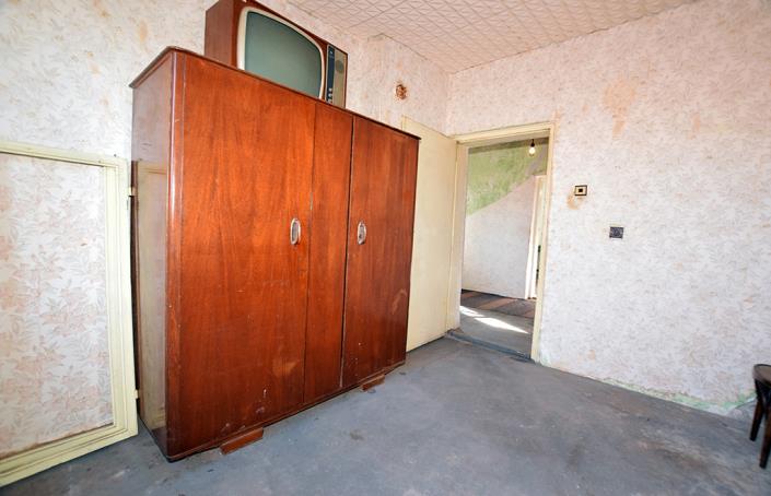 Image No.24-3 Bed House for sale