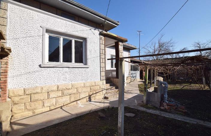 Image No.6-2 Bed House for sale