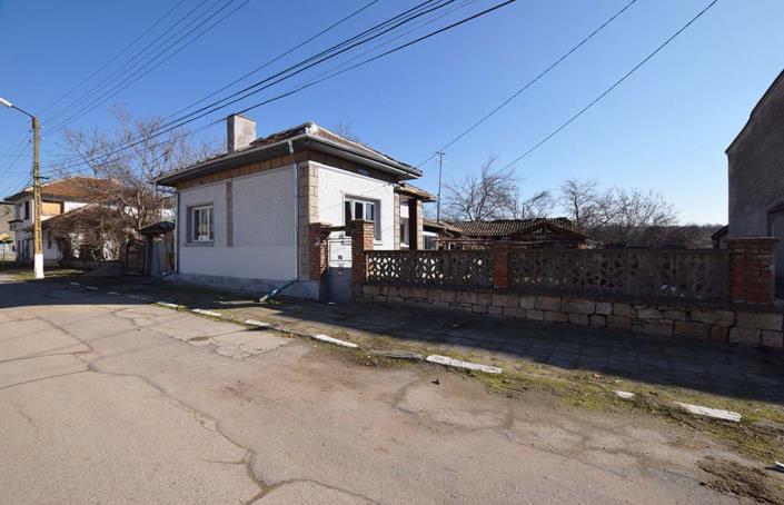 Image No.41-2 Bed House for sale