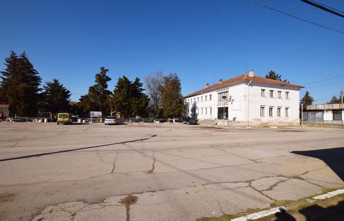 Image No.45-2 Bed House for sale