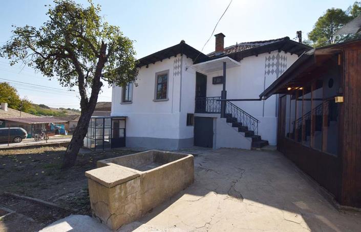 Image No.9-3 Bed House for sale