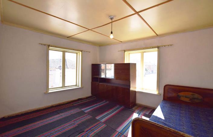 Image No.33-3 Bed House for sale