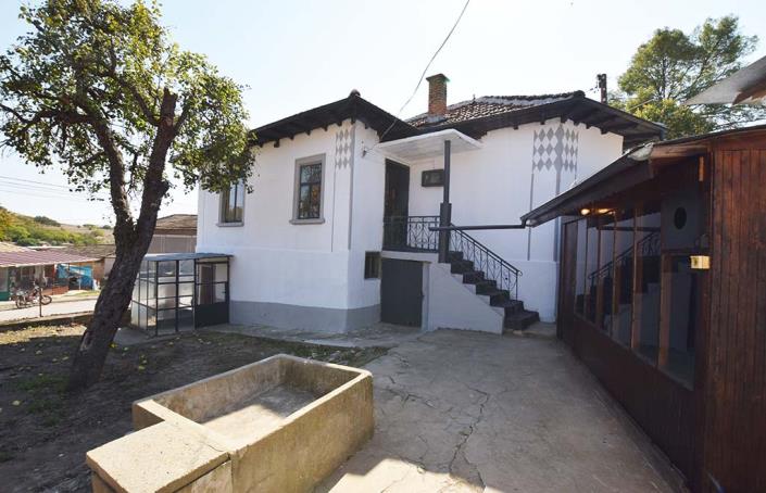 Image No.54-3 Bed House for sale