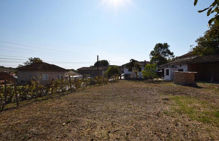 Image No.61-3 Bed House for sale