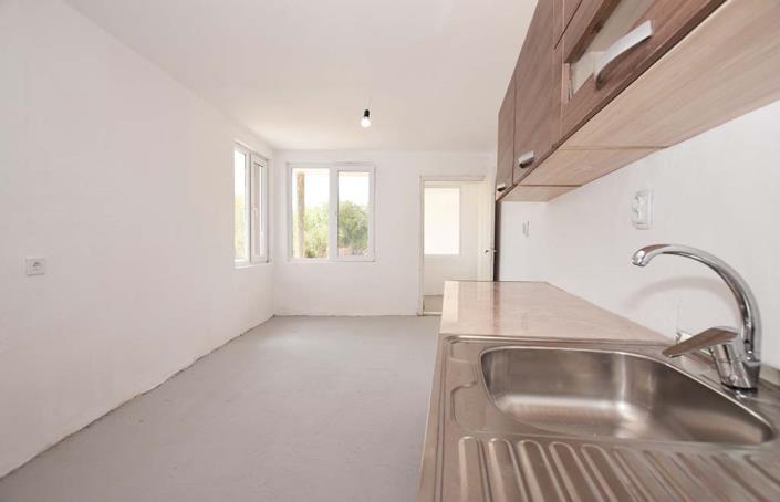 Image No.20-2 Bed House for sale