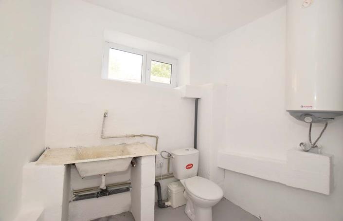 Image No.22-2 Bed House for sale