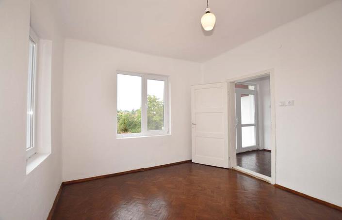 Image No.32-2 Bed House for sale