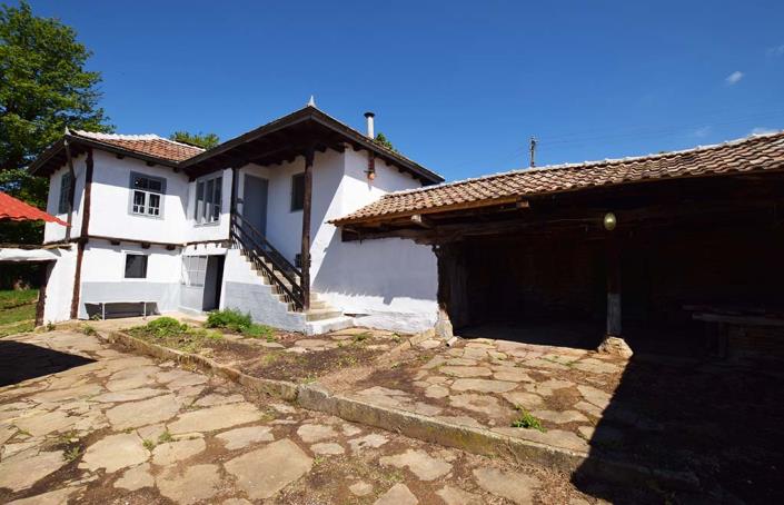 Image No.8-Maison de 3 chambres à vendre à Gabrovo