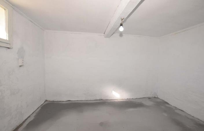 Image No.15-2 Bed House for sale