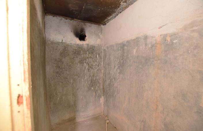 Image No.29-House for sale