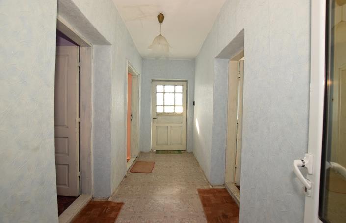 Image No.19-3 Bed House for sale