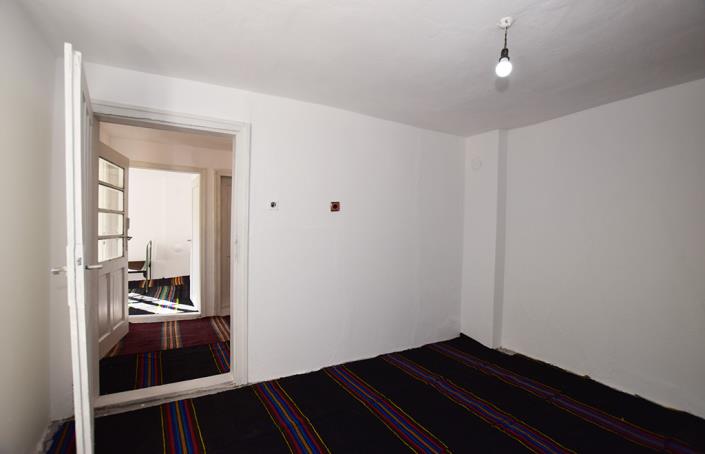 Image No.30-3 Bed House for sale